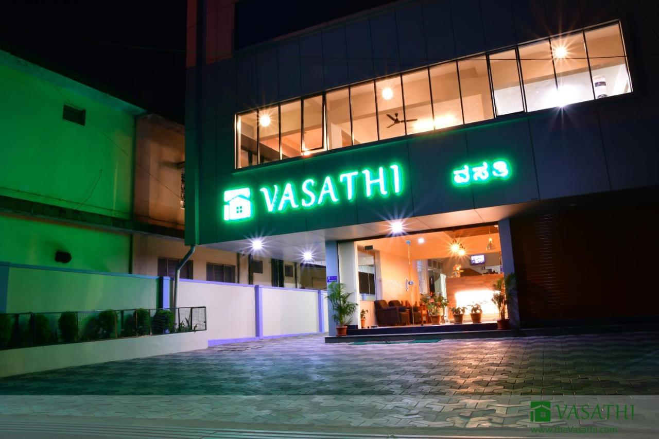 Vasathi Hotel Tulsa Exterior foto